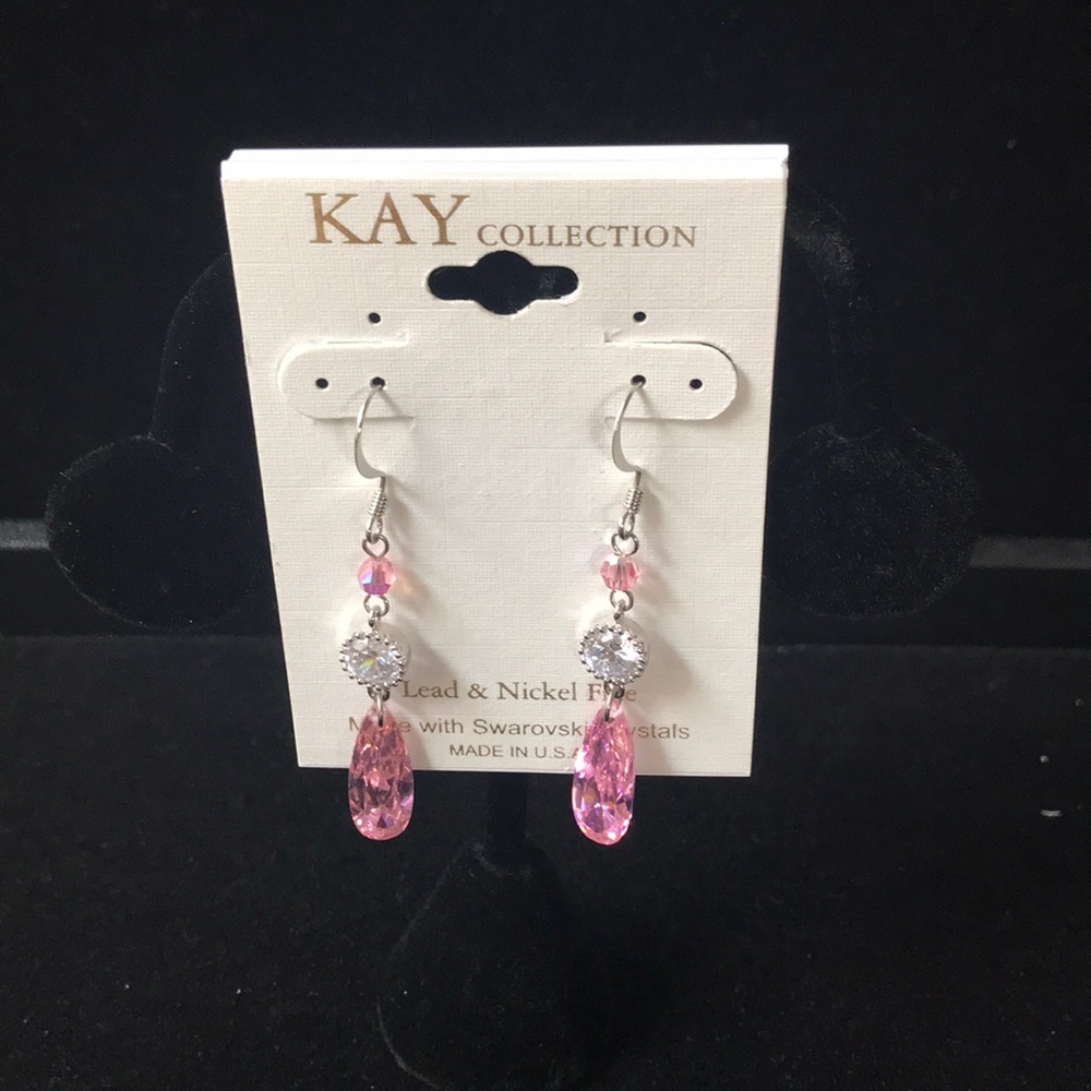 NWT.....Swarovski Crystals Earrings